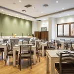 多恩海姆54号酒店 萨拉戈萨