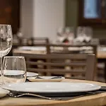 Don Jaime 54 3* Zaragoza