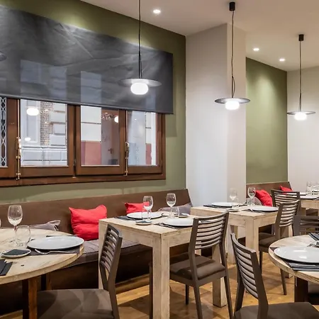 Hotel Don Jaime 54 Zaragoza