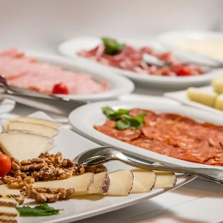 Don Jaime 54 Hotel Saragozza