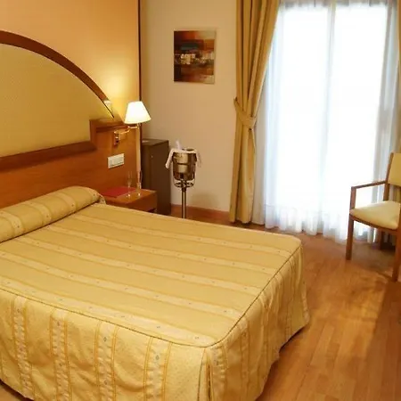 Hotel Don Jaime 54 3*