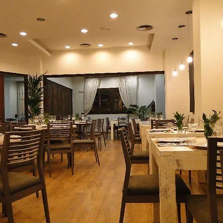 Szálloda Don Jaime 54 Zaragoza