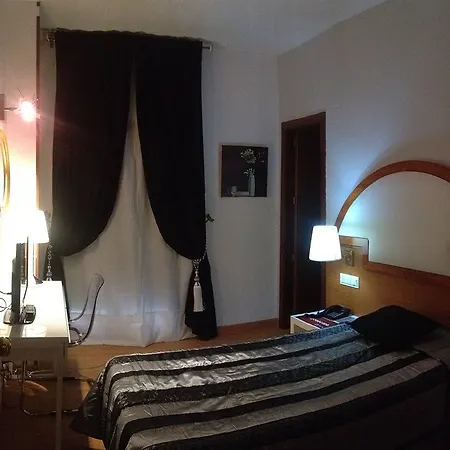 Hotel Don Jaime 54