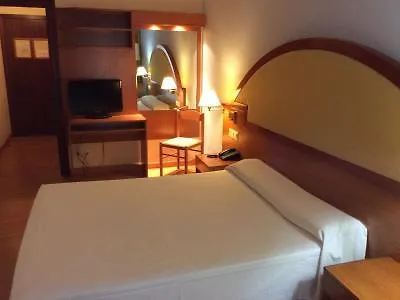 Hotell Don Jaime 54 Zaragoza